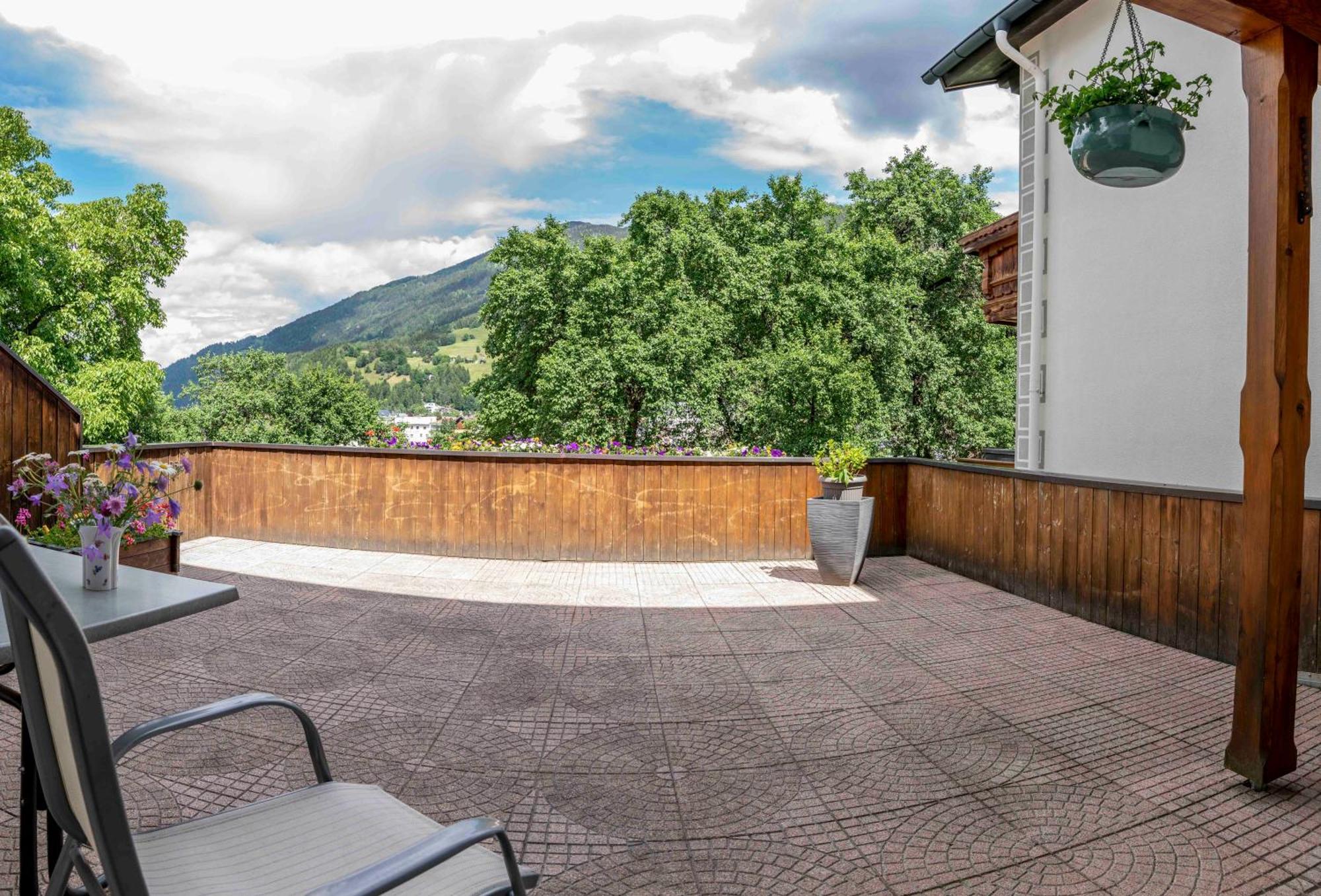 Landhaus Zangerl - Kobelerhof Landeck Kamer foto