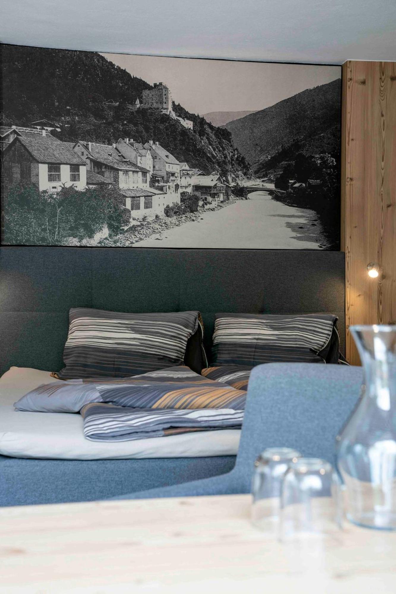 Landhaus Zangerl - Kobelerhof Landeck Kamer foto